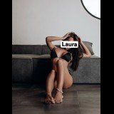 Photo - Laura