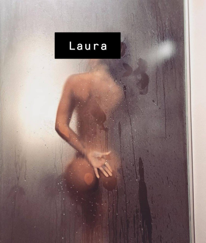 Photo - Laura