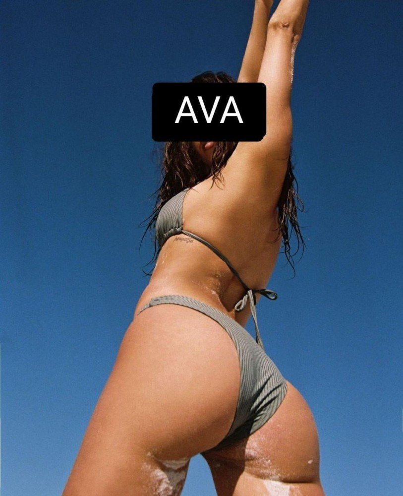 Photo - Ava