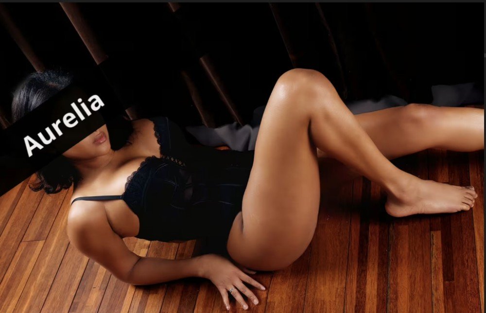 Photo - Aurelia