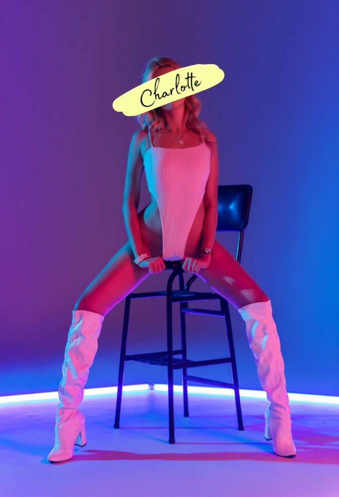 Photo - Charlotte