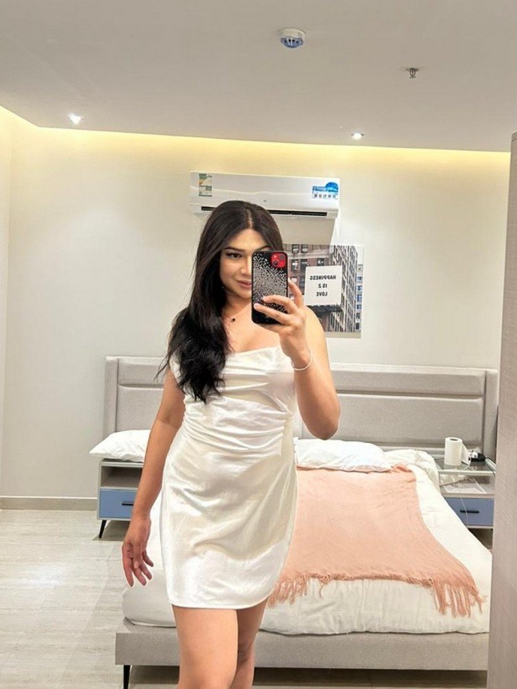 Photo - Natty Ladyboy